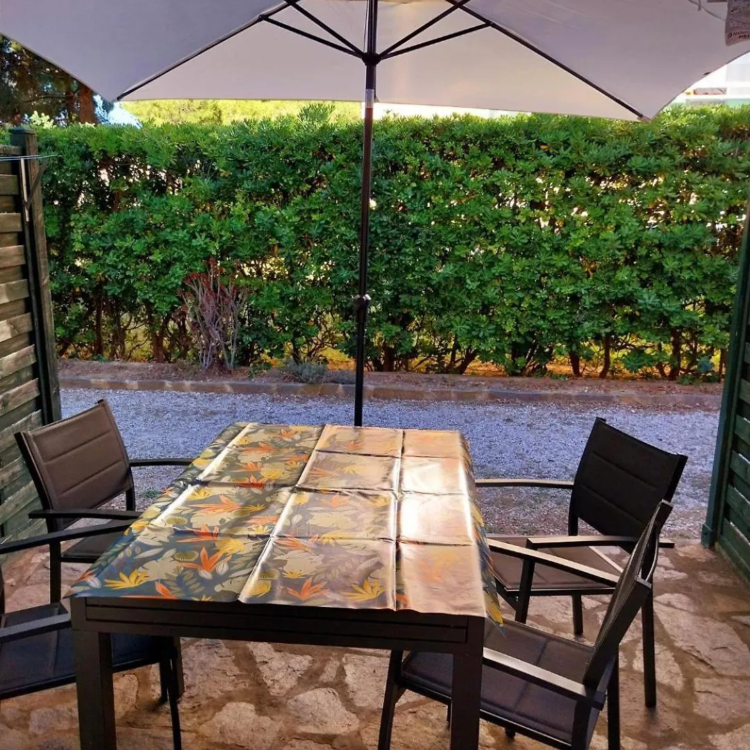 Apartment Prelude Beach Bormes-les-Mimosas France